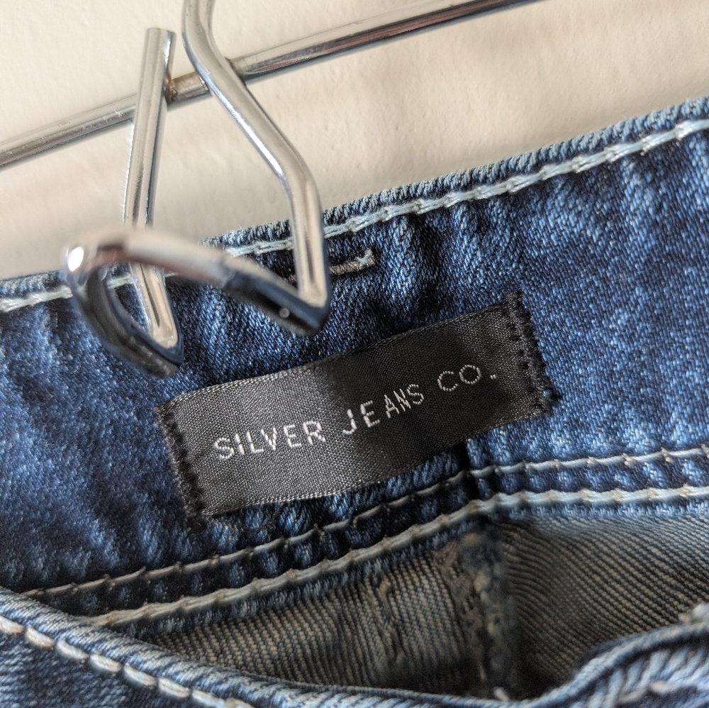 Sold - Picture 2 of 4